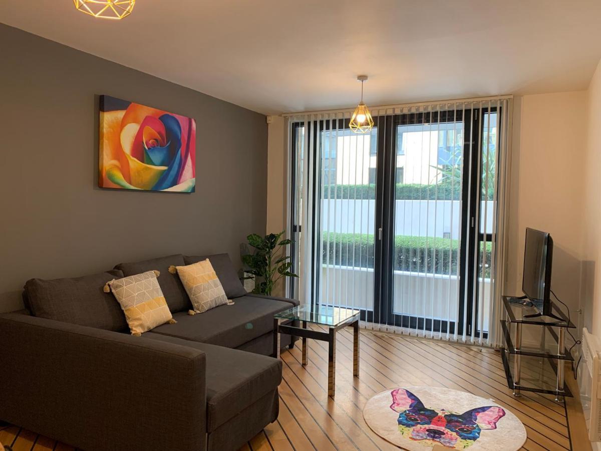 Birmingham Chinatown Insta-Style Apartments Bagian luar foto