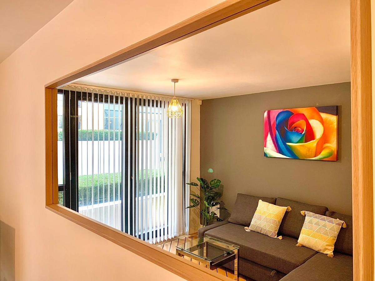 Birmingham Chinatown Insta-Style Apartments Bagian luar foto