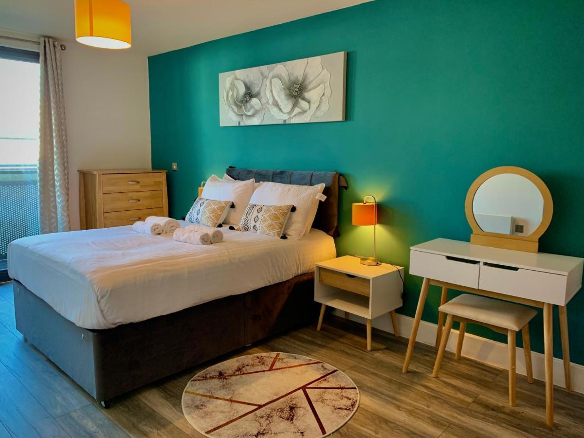 Birmingham Chinatown Insta-Style Apartments Bagian luar foto