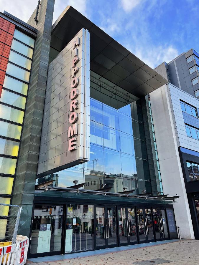 Birmingham Chinatown Insta-Style Apartments Bagian luar foto